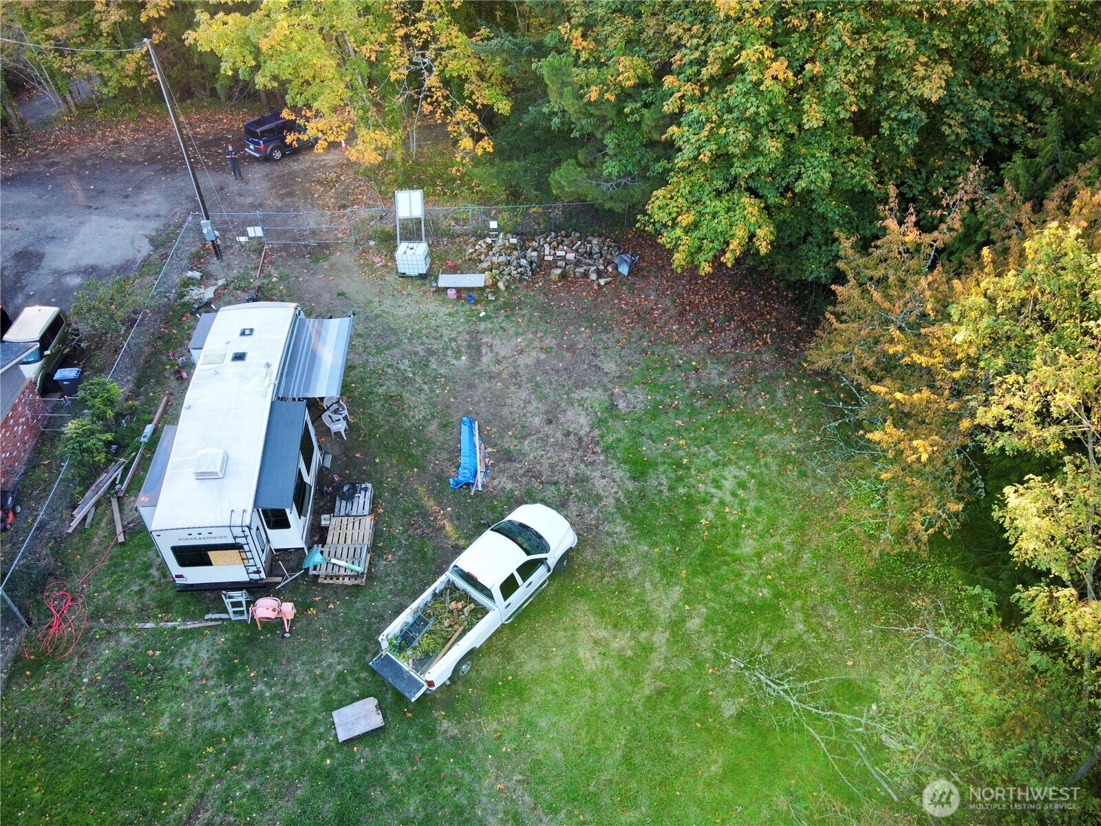 1109 Garrison Avenue Property Photo 9