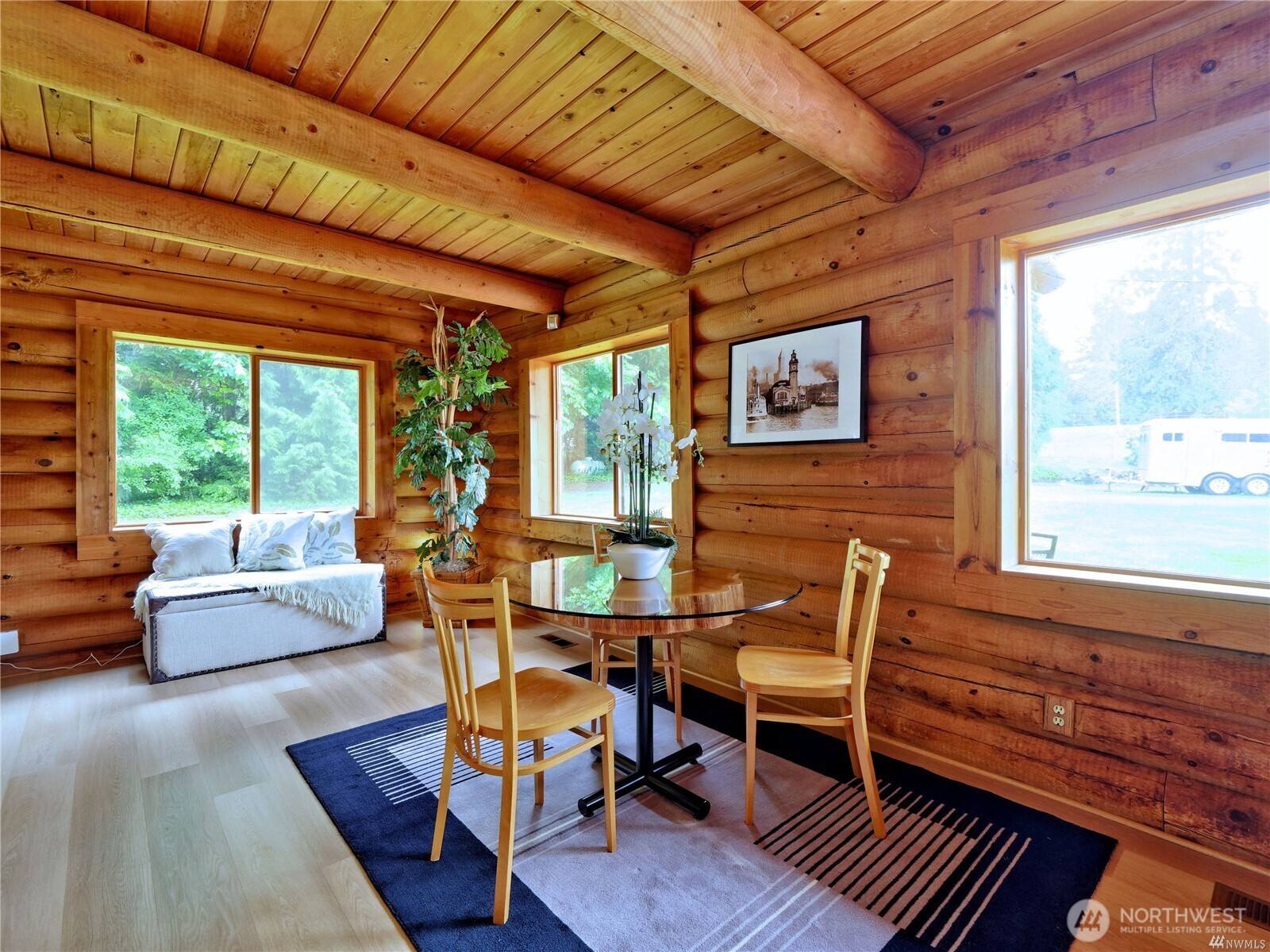 16320 58th Avenue Property Photo 9