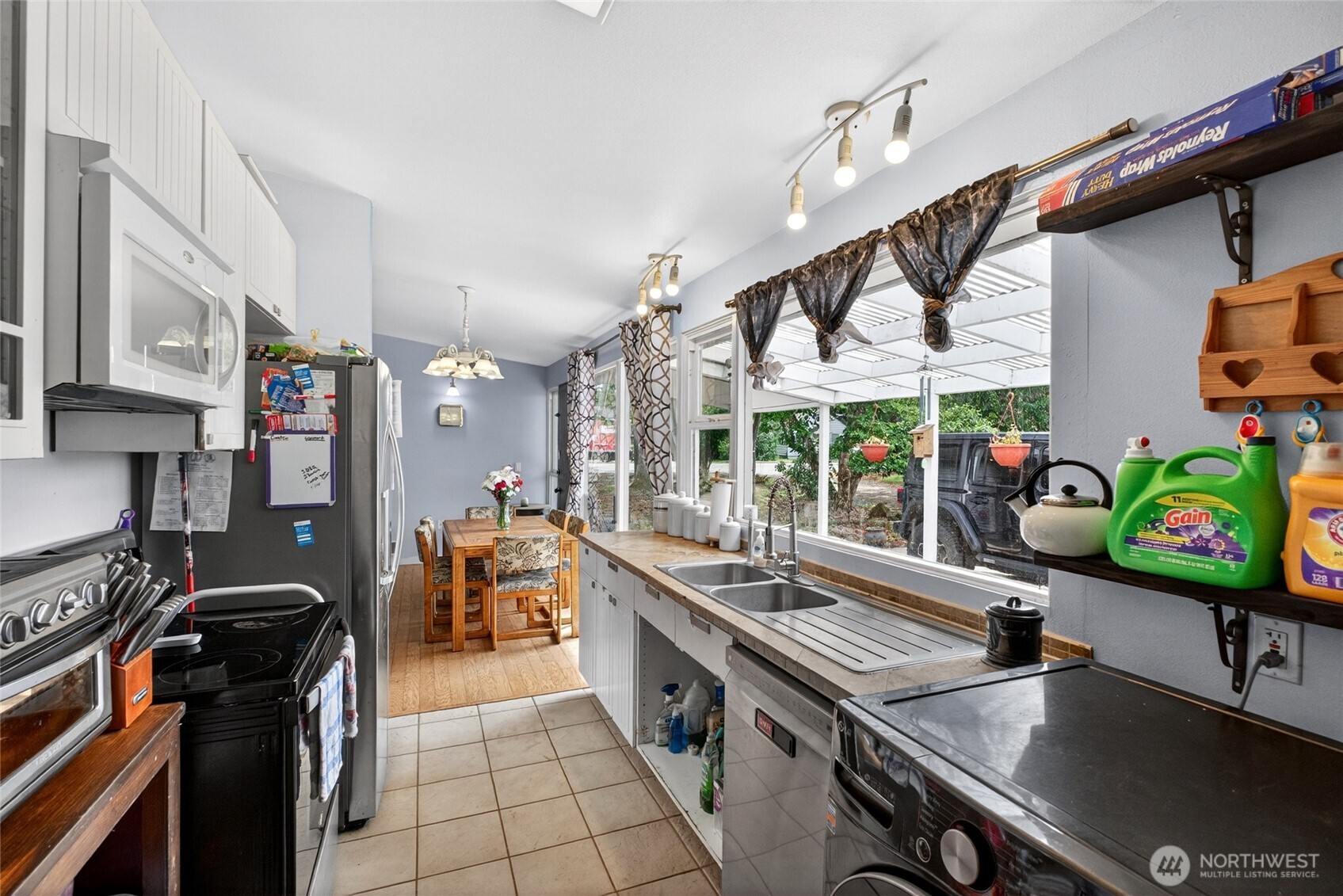 411 Tule Lake Rd Property Photo 16