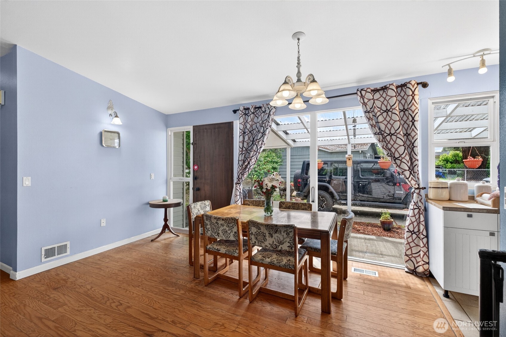 411 Tule Lake Rd Property Photo 18