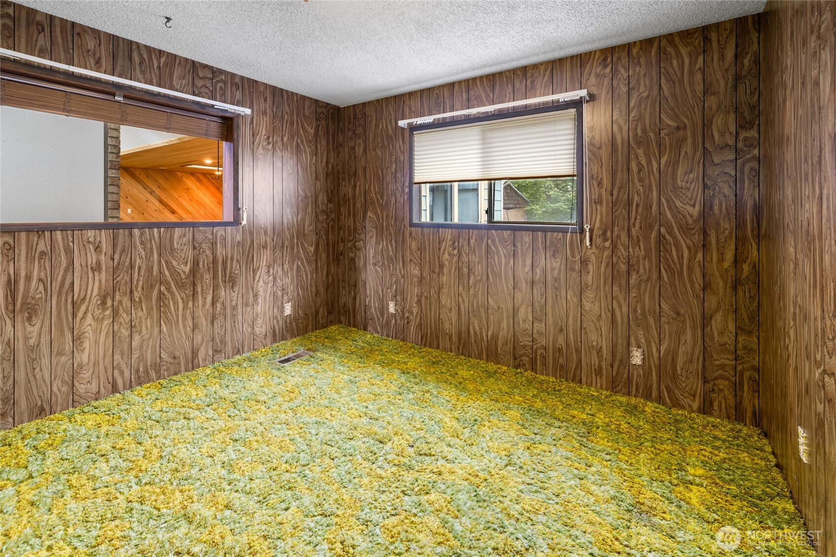 410 1st Street Property Photo 25