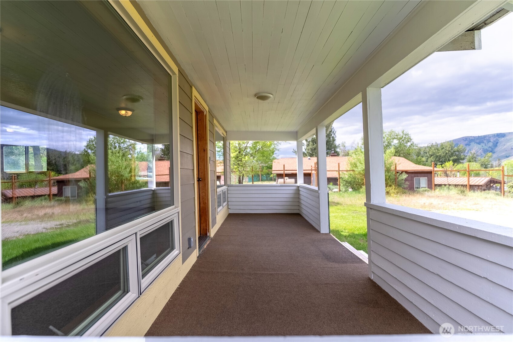511 Bluff St Property Photo 33