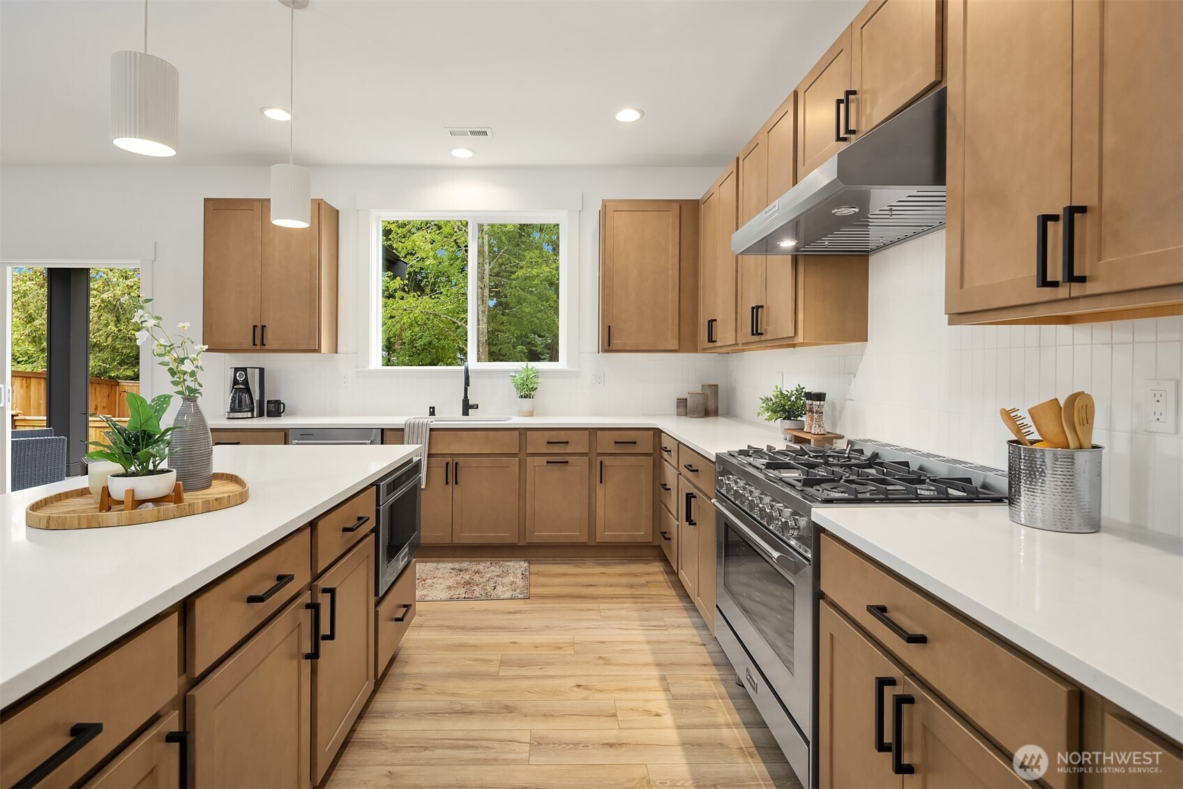 10668 Se 170th Place Property Photo 12