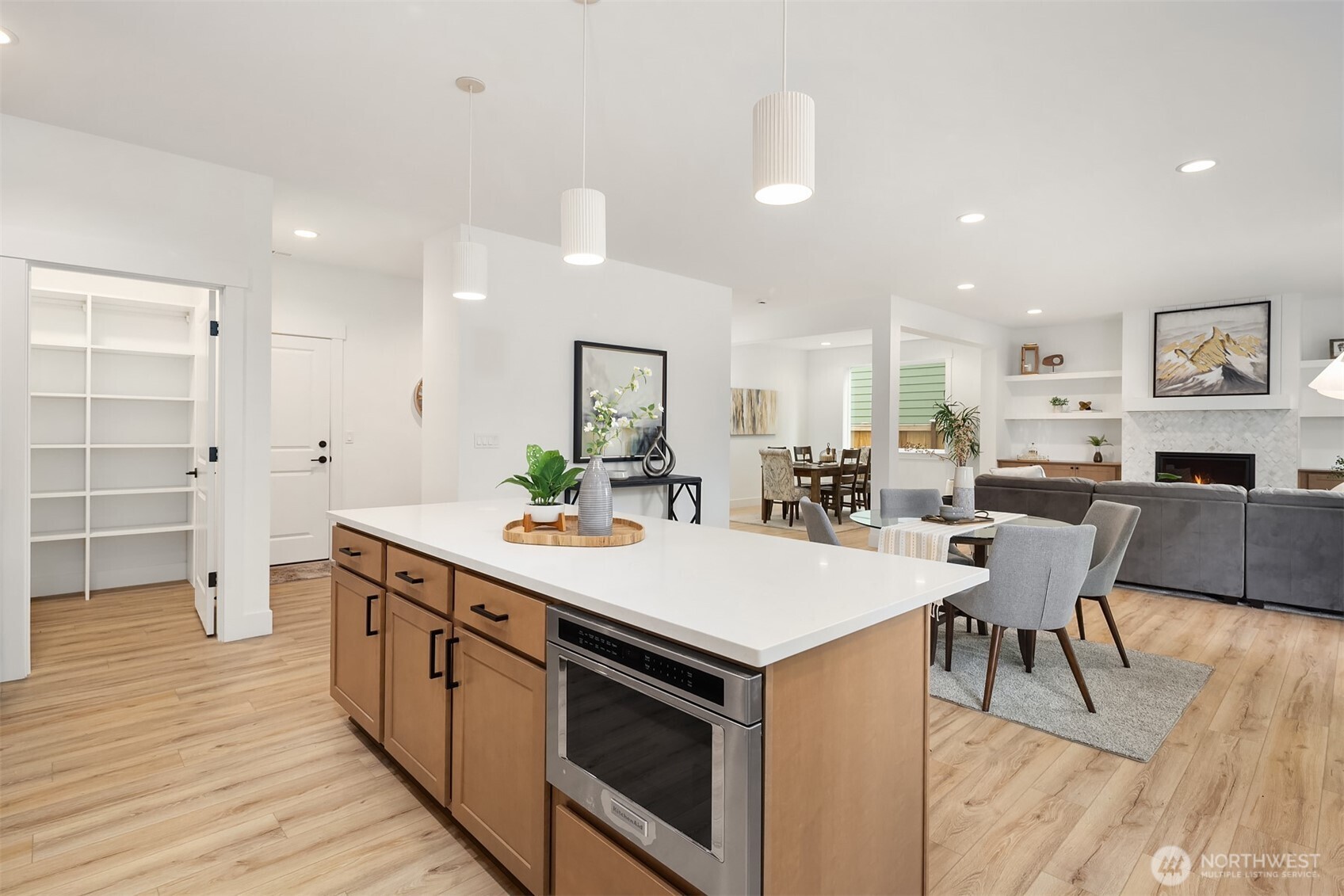 10668 Se 170th Place Property Photo 17