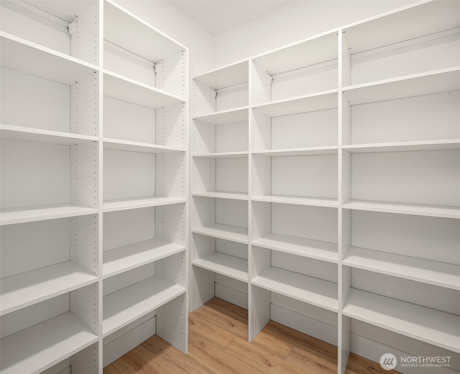 10668 Se 170th Place Property Photo 18