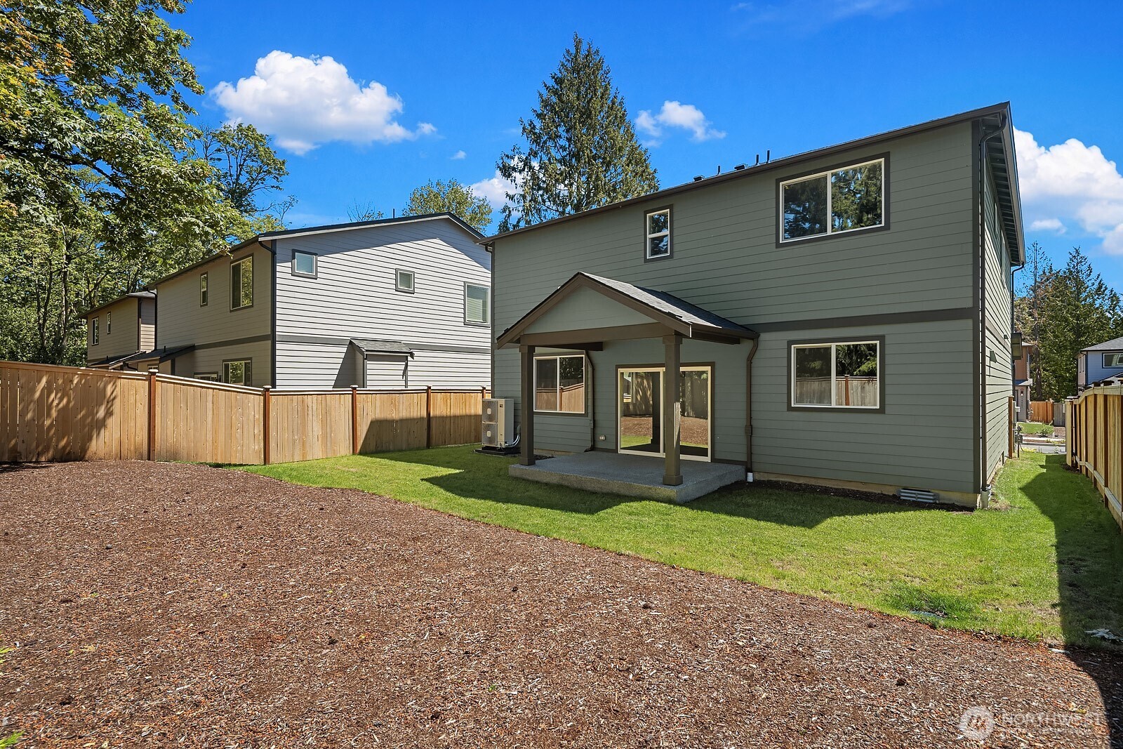 10668 Se 170th Place Property Photo 23