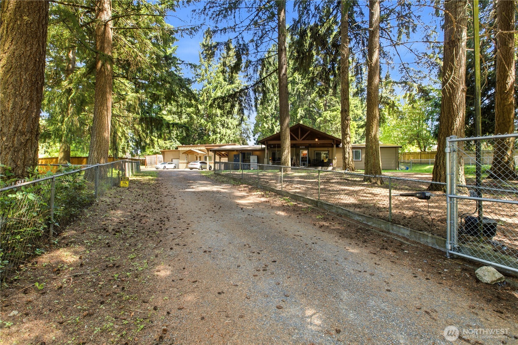 21211 125th Street Property Photo 2