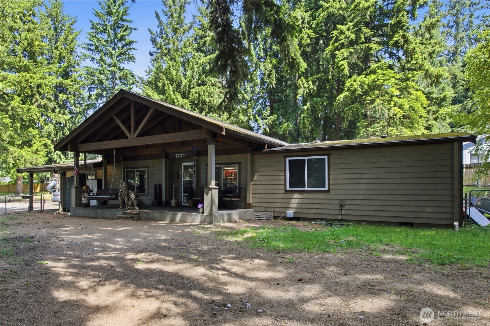 21211 125th Street Property Photo 3