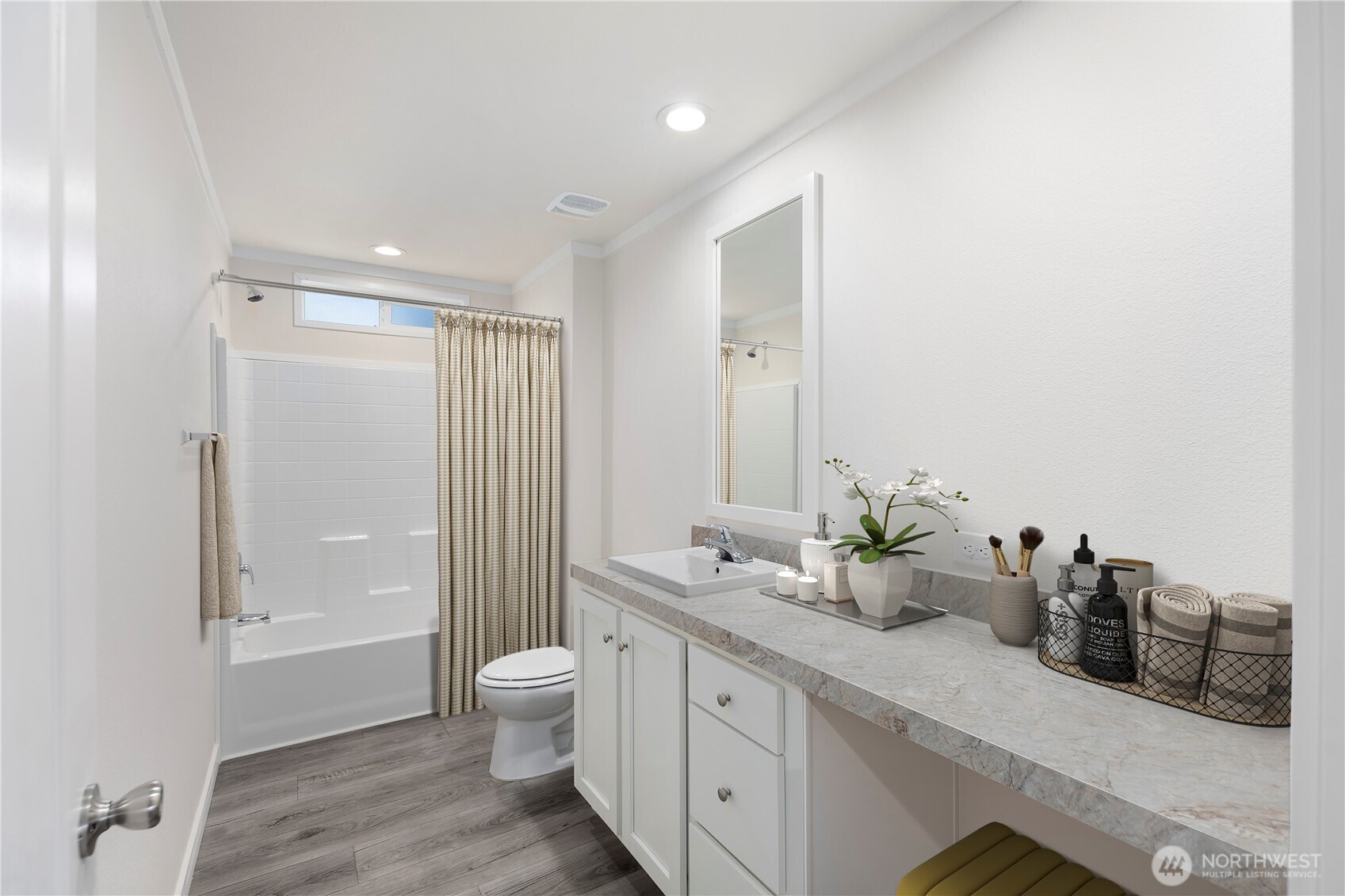14009 Tilley Road Property Photo 8