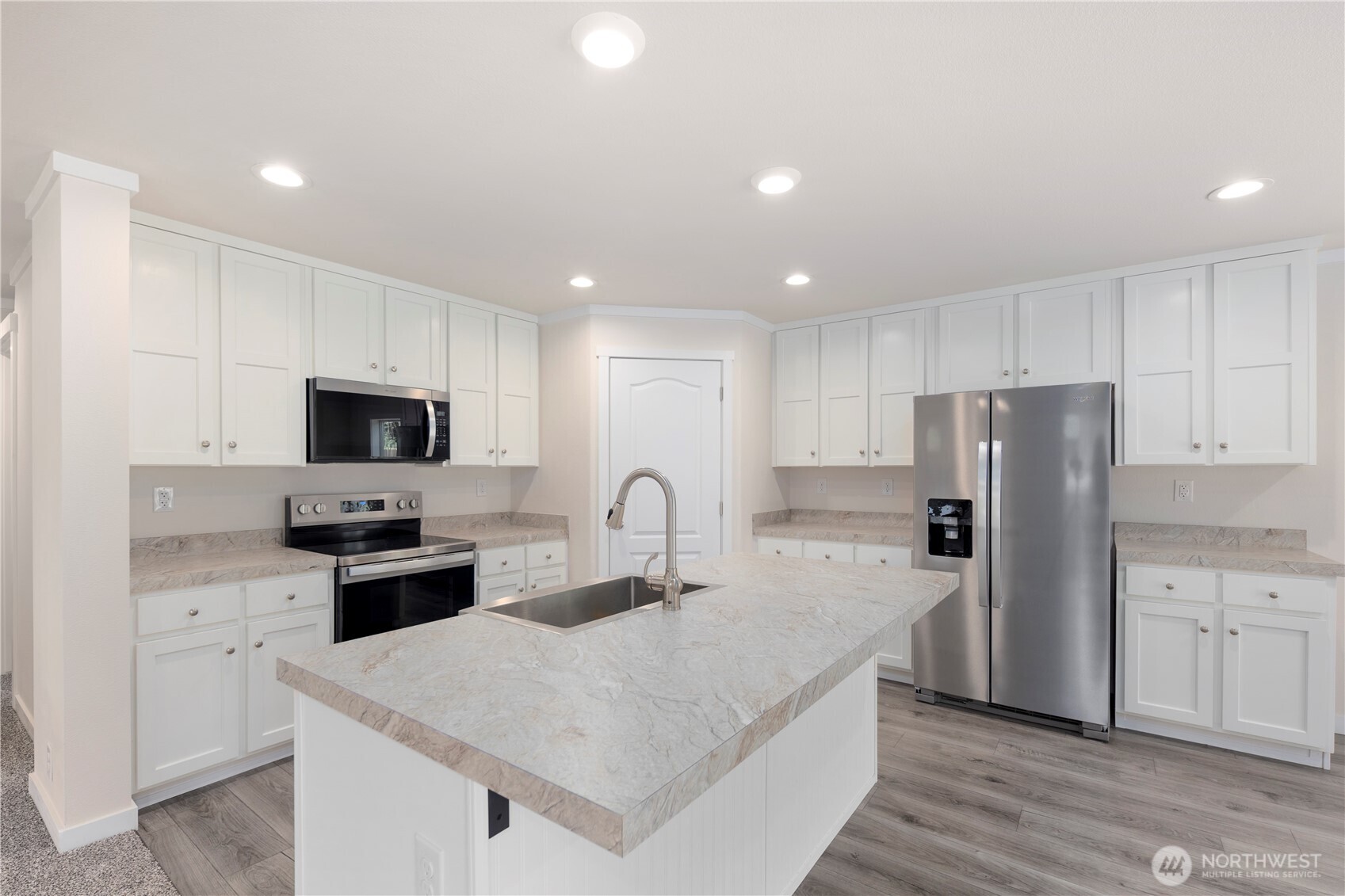 14009 Tilley Road Property Photo 13