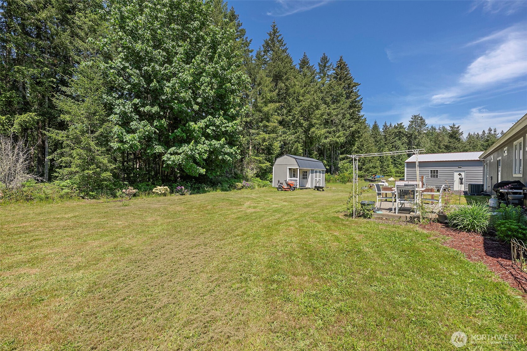 131 Marquee Lane Property Photo 35