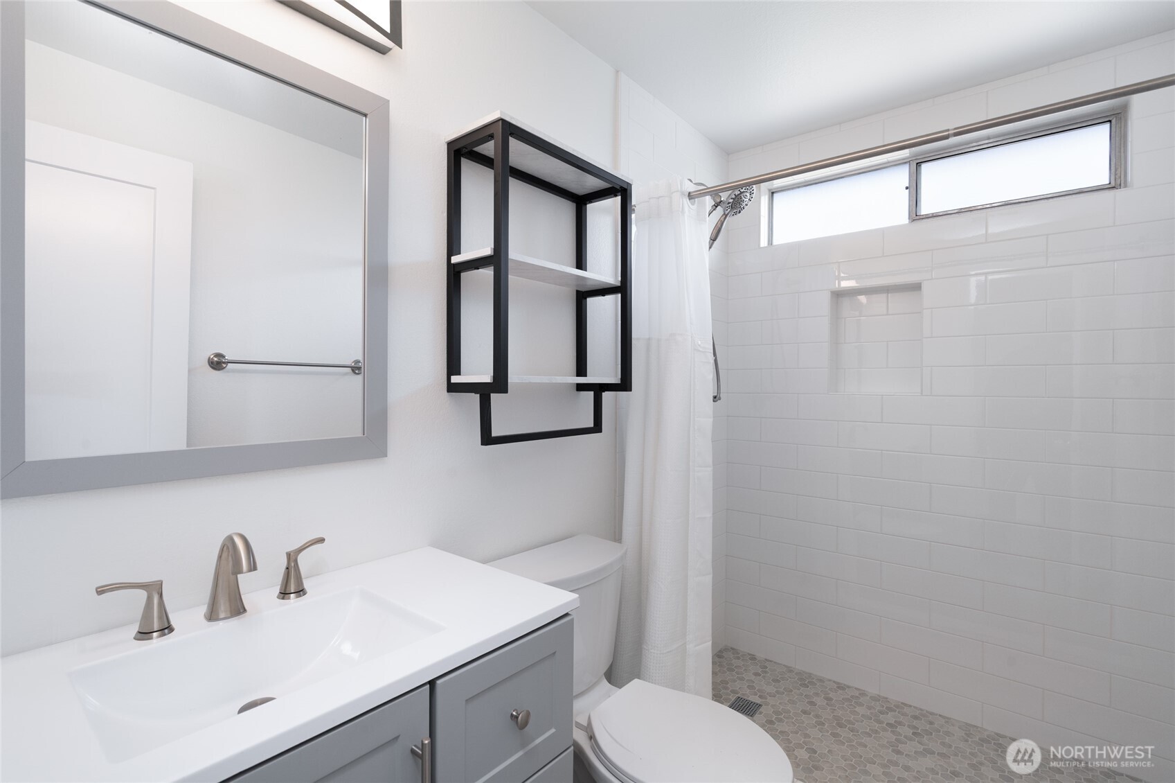 5404 Doon Way Property Photo 14