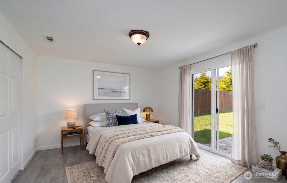 5404 Doon Way Property Photo 16