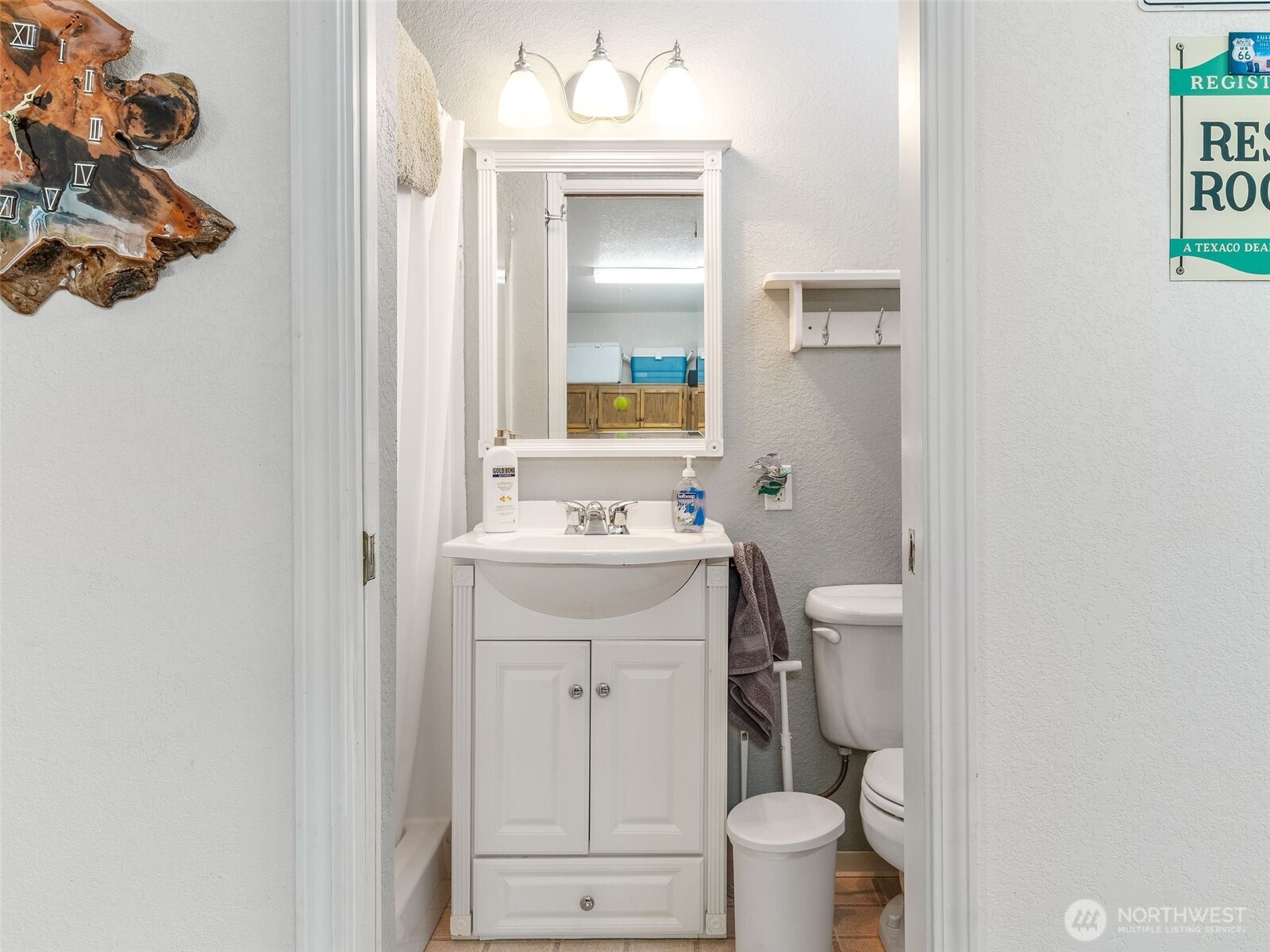 112 Wildwood Shores Property Photo 29
