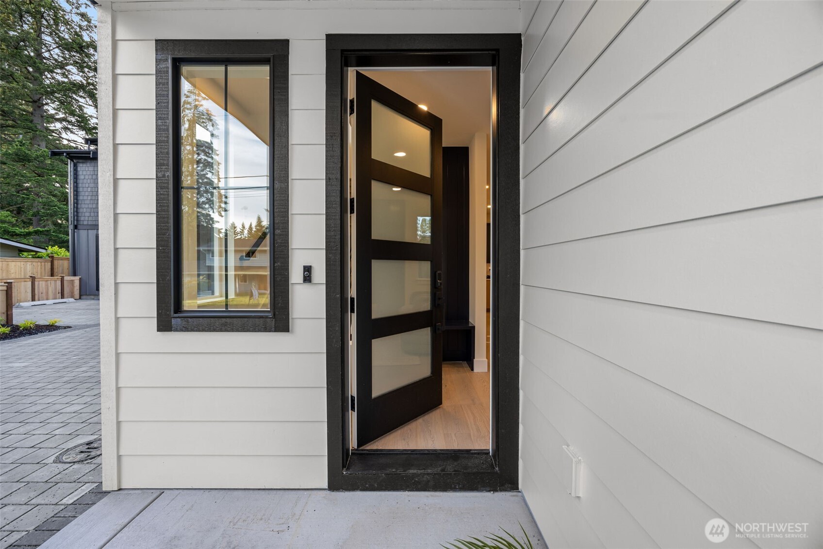 13806 84th Lane Property Photo 3