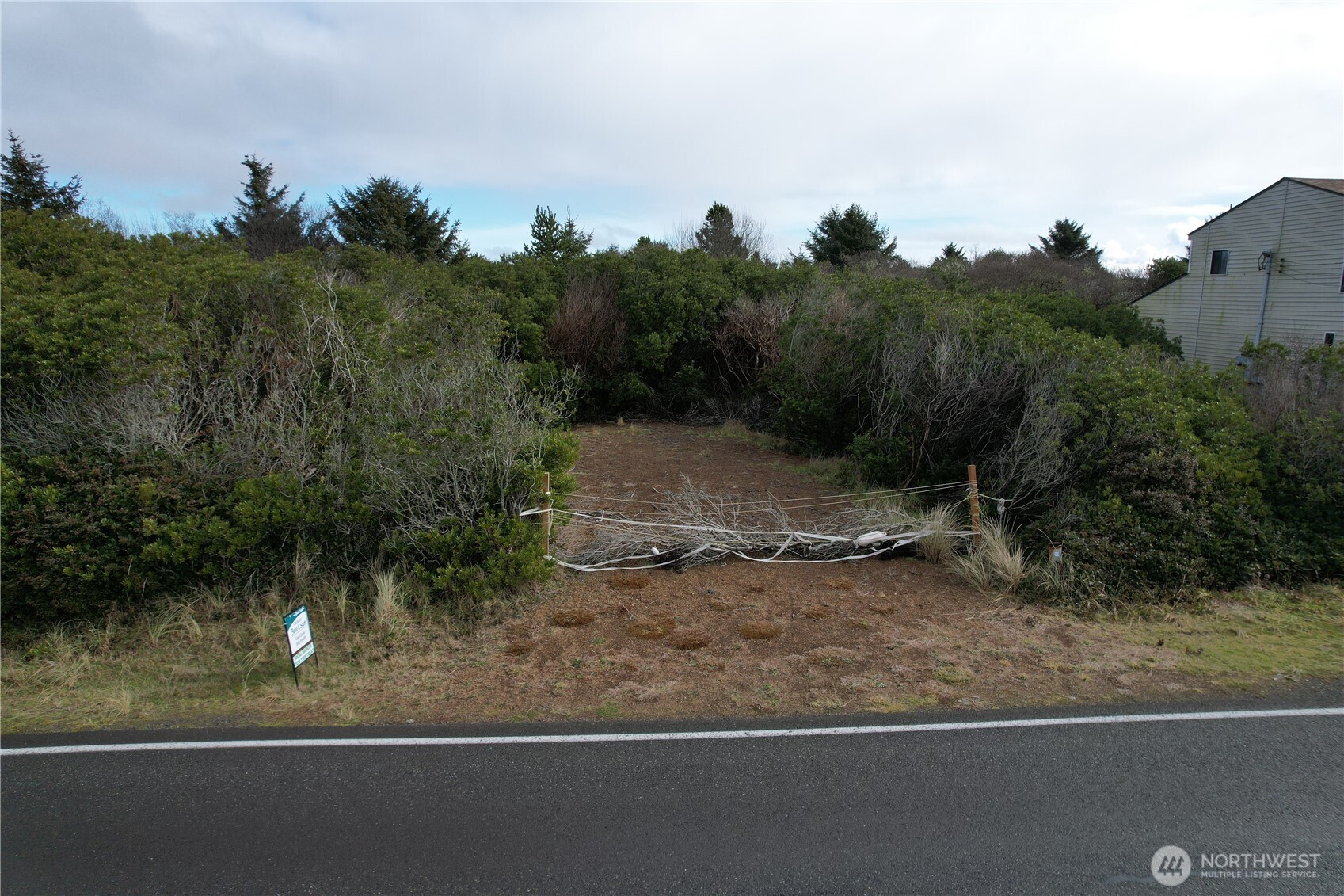 942 Ocean Shores Boulevard Property Photo 5