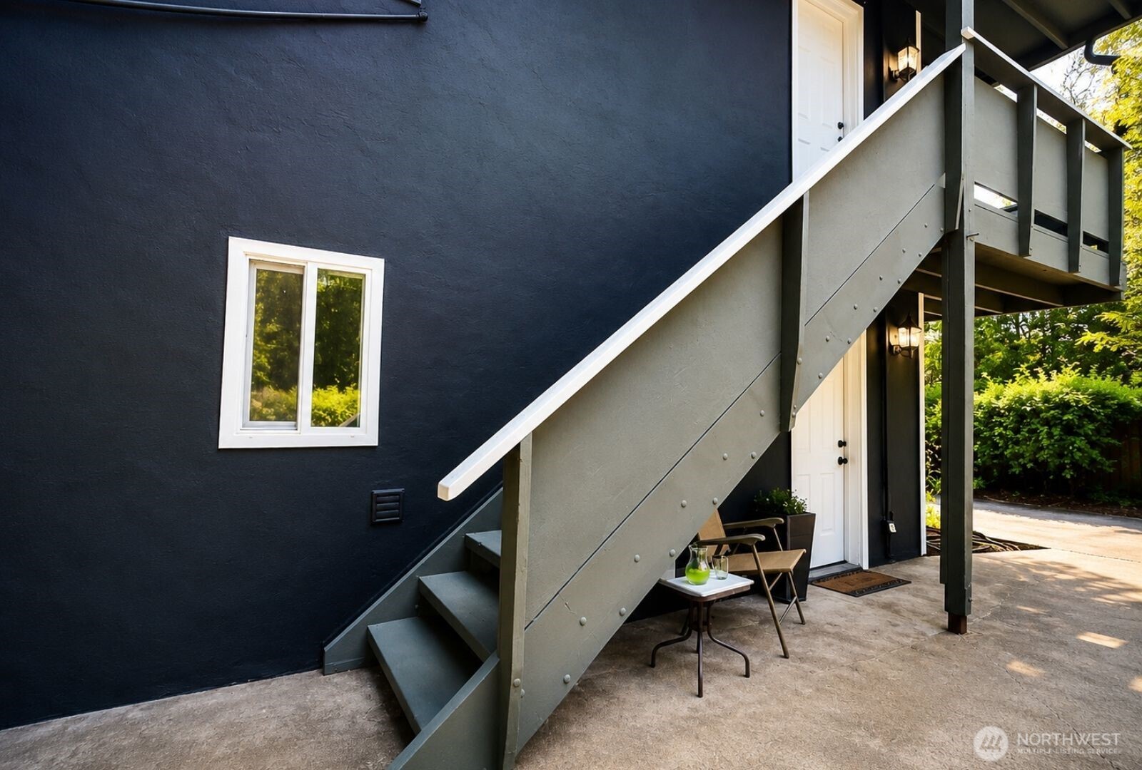 10417 Aqua Way Property Photo 3