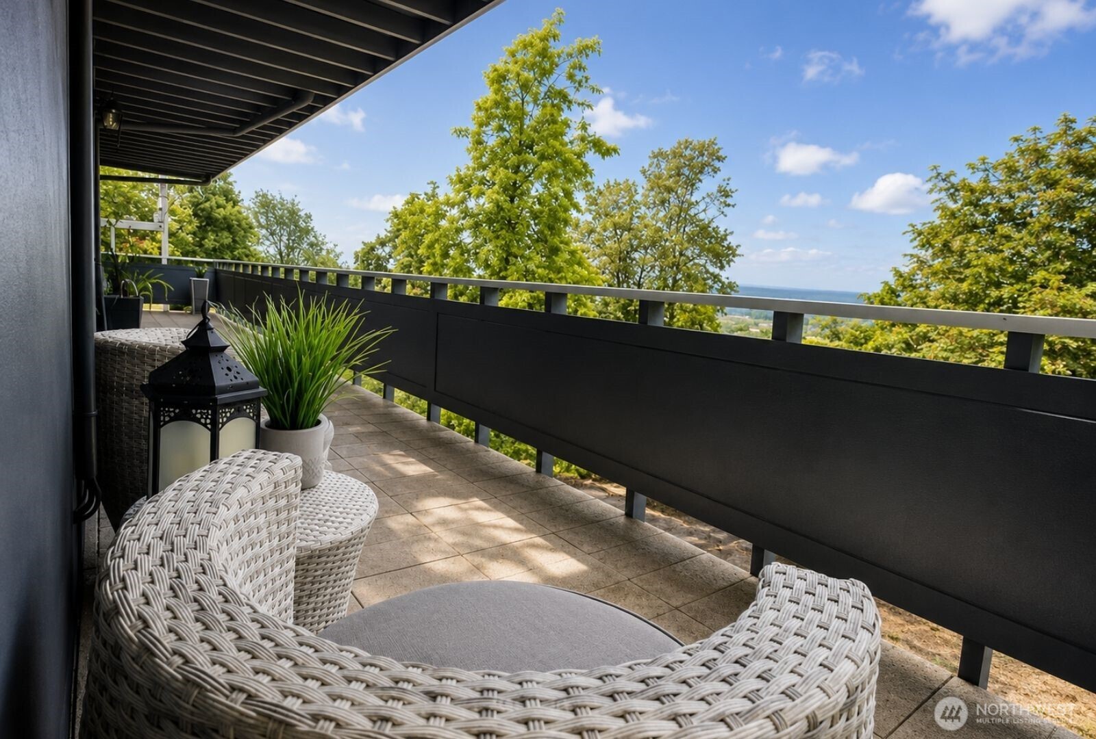 10417 Aqua Way Property Photo 4