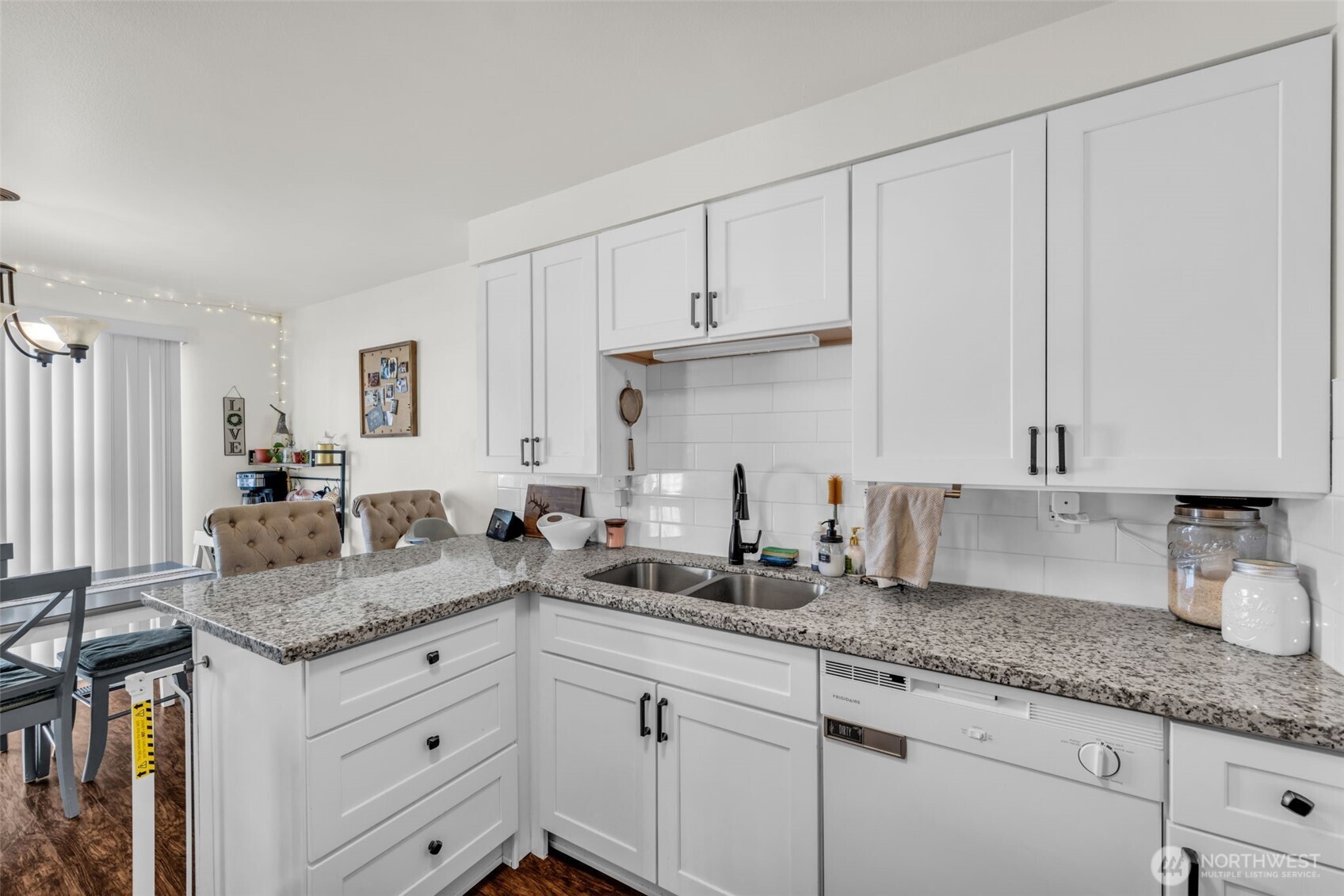 15334 Berry Valley Drive 15332 Property Photo 10