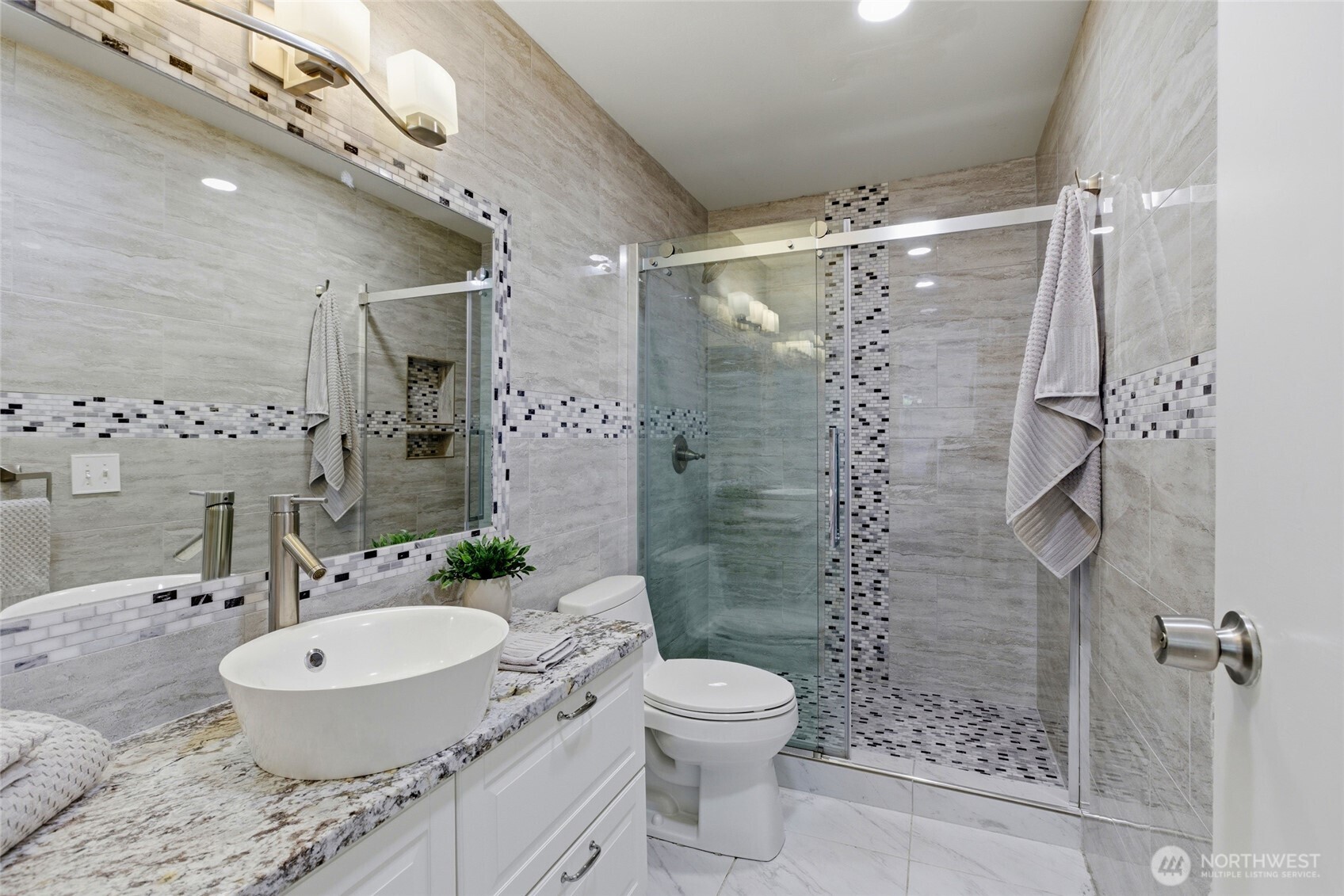1737 Harbor Avenue S-306 Property Photo 16