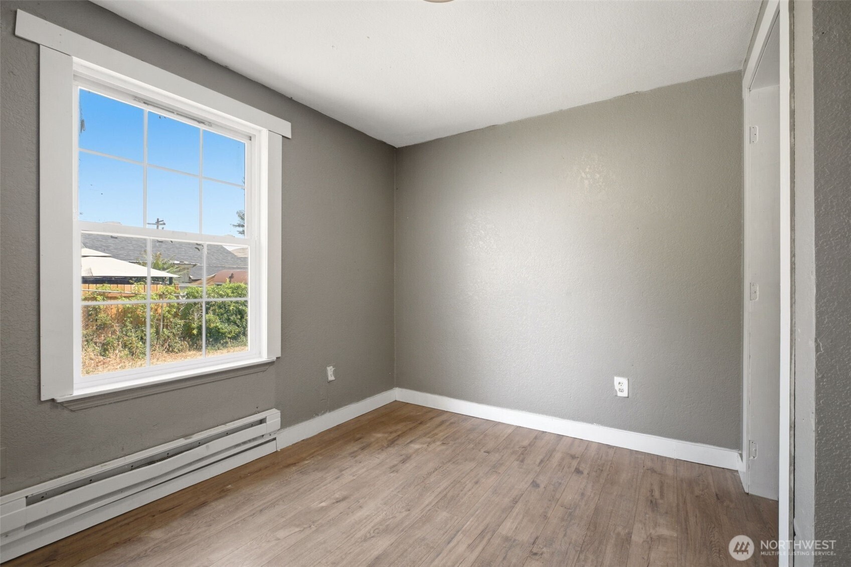 10 S 10th Street Property Photo 13