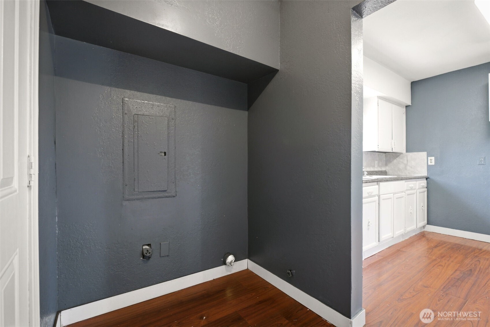 10 S 10th Street Property Photo 15