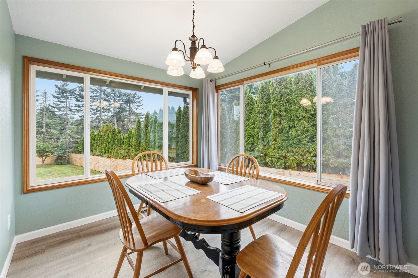 3733 Golden Eagle Loop Property Photo 6