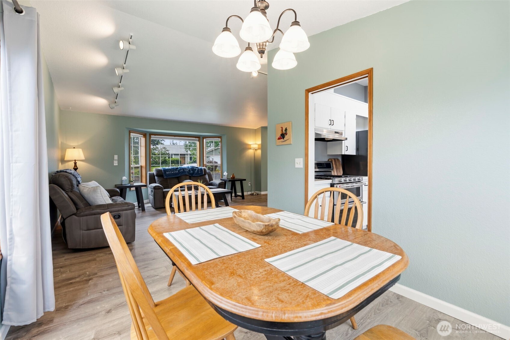 3733 Golden Eagle Loop Property Photo 8