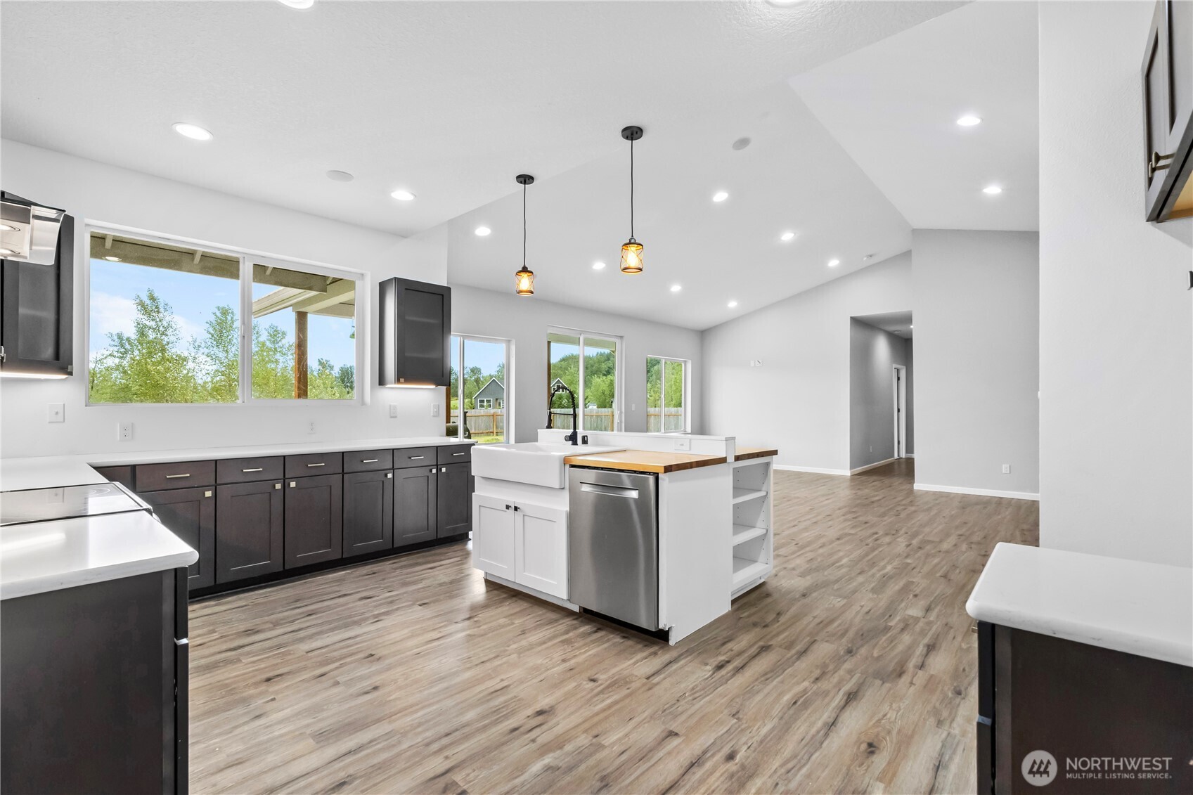 249 Flatt Road Property Photo 12