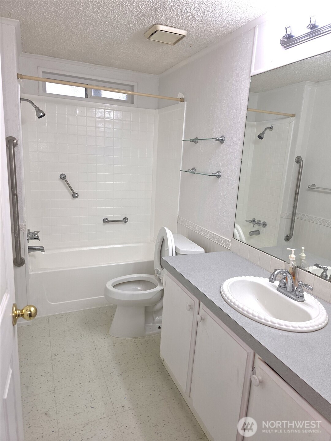 2421 S 370th Place 63 Property Photo 18