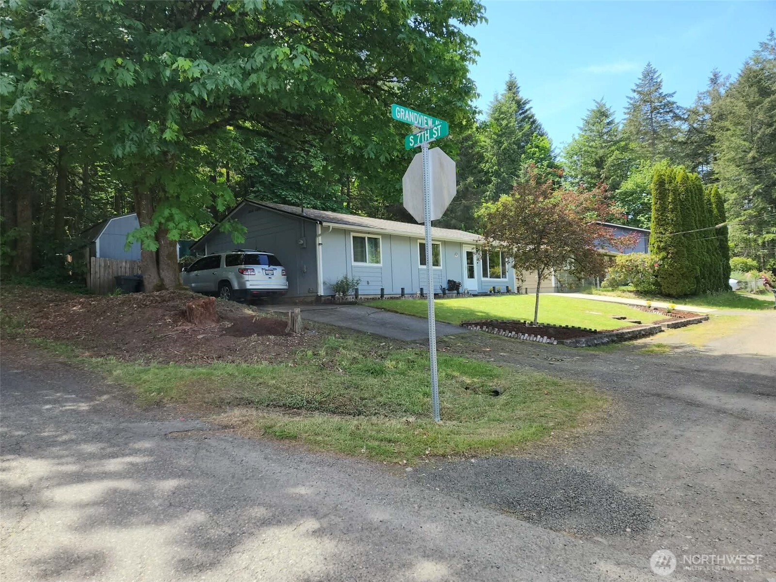705 Grandview Avenue Property Photo 37
