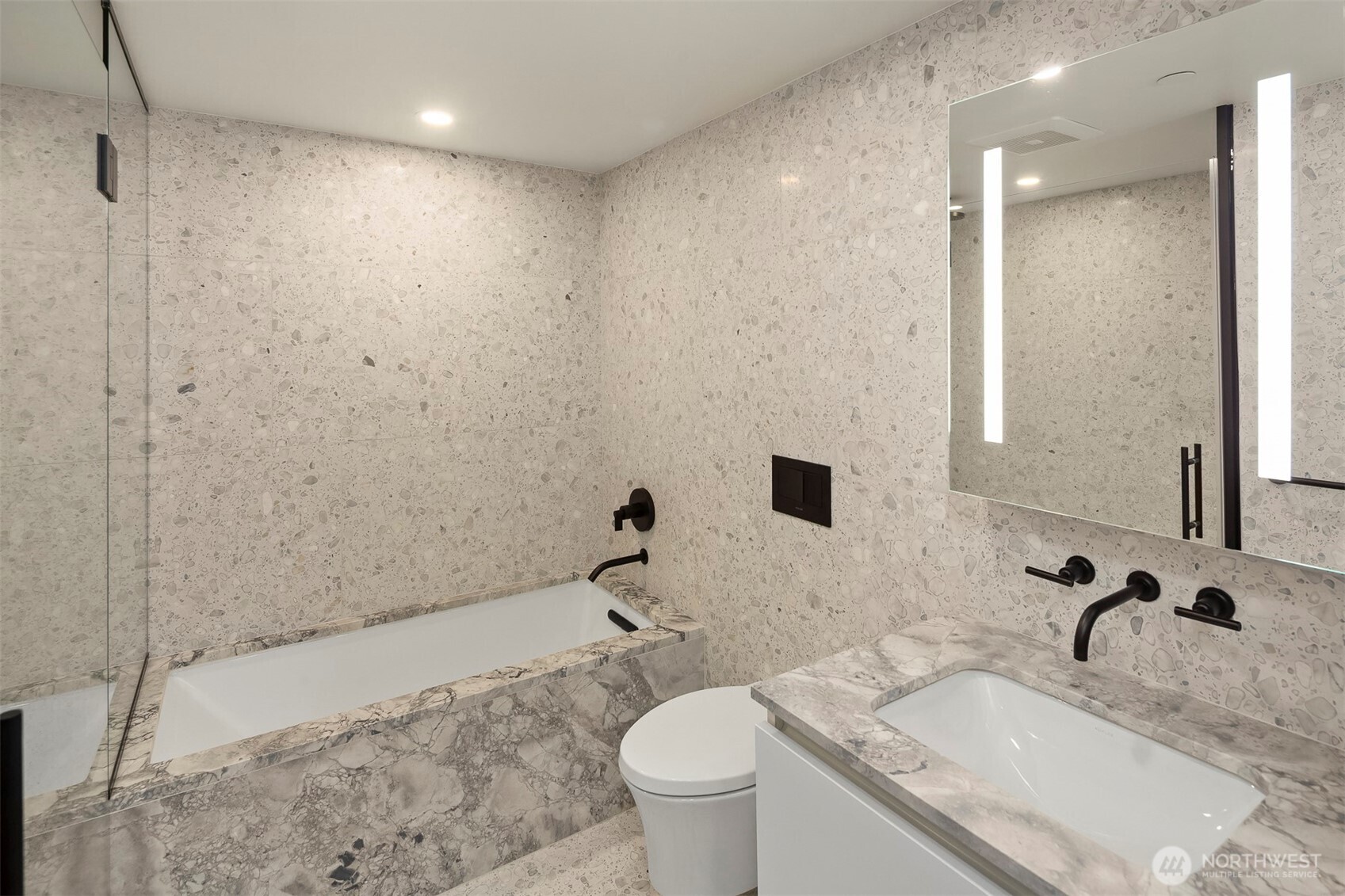 300 Virginia Street 1113 Property Photo 16