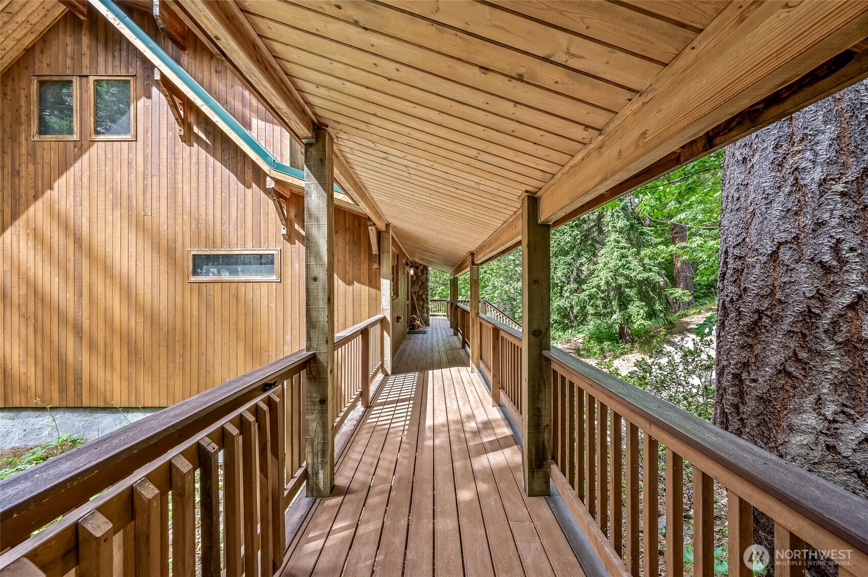 16761 Lakeview Drive Property Photo 6