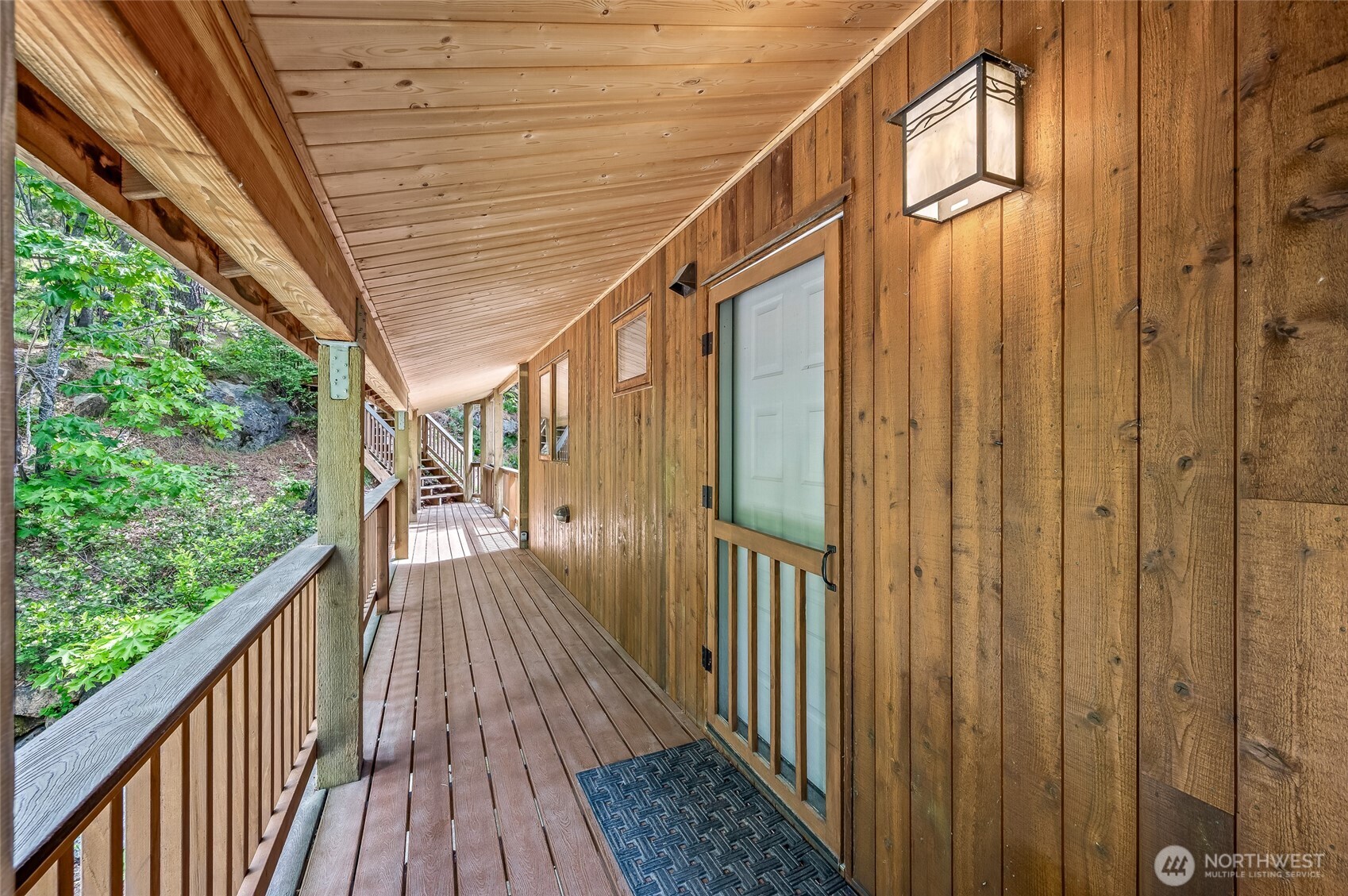 16761 Lakeview Drive Property Photo 7
