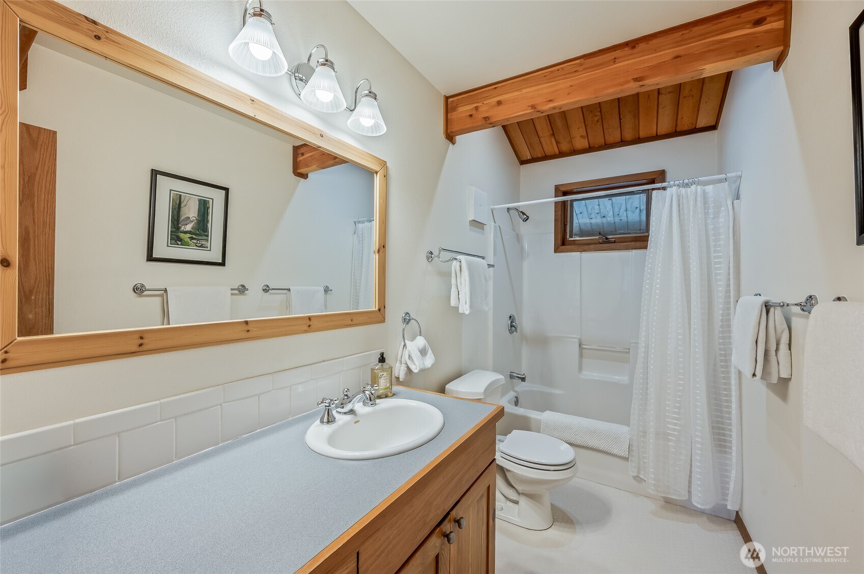 16761 Lakeview Drive Property Photo 18