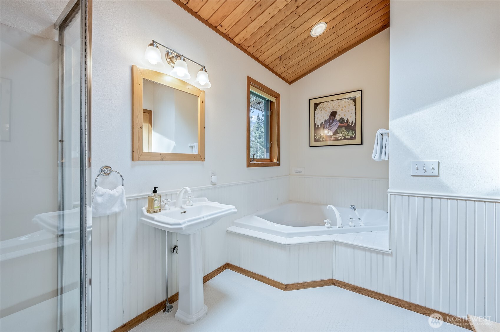 16761 Lakeview Drive Property Photo 30