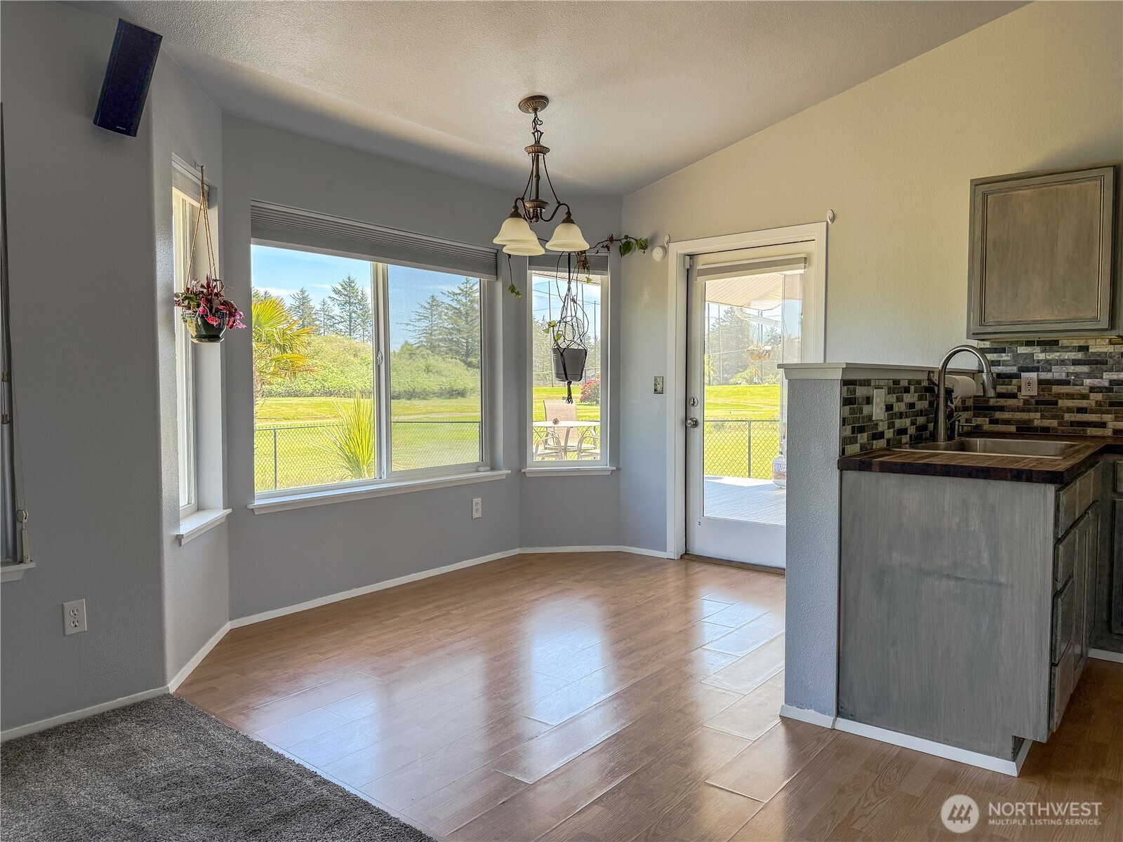 526 Canal Drive Property Photo 8