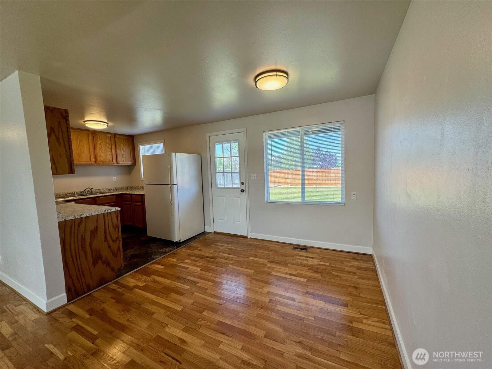 610 S Grand Drive Property Photo 7
