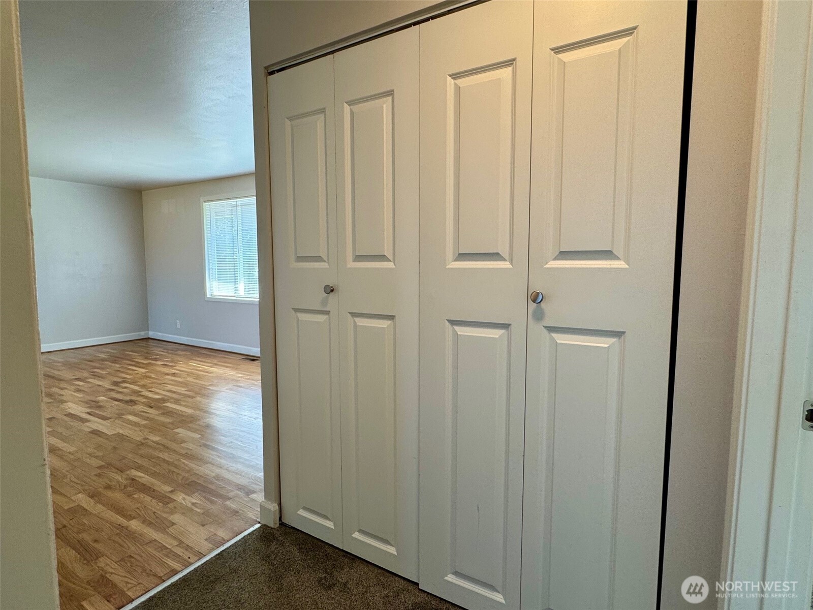 610 S Grand Drive Property Photo 12