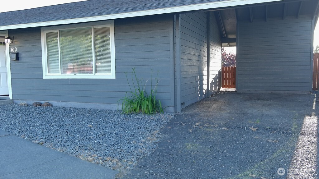 610 S Grand Drive Property Photo 24