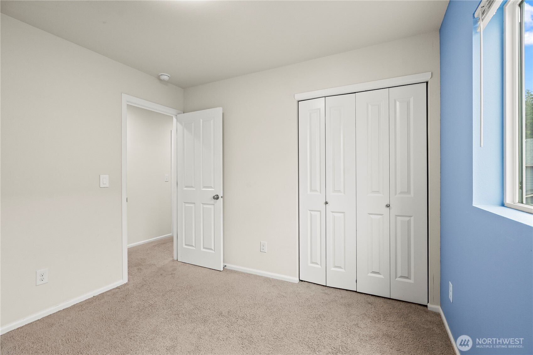 218 Elderberry Street Property Photo 21