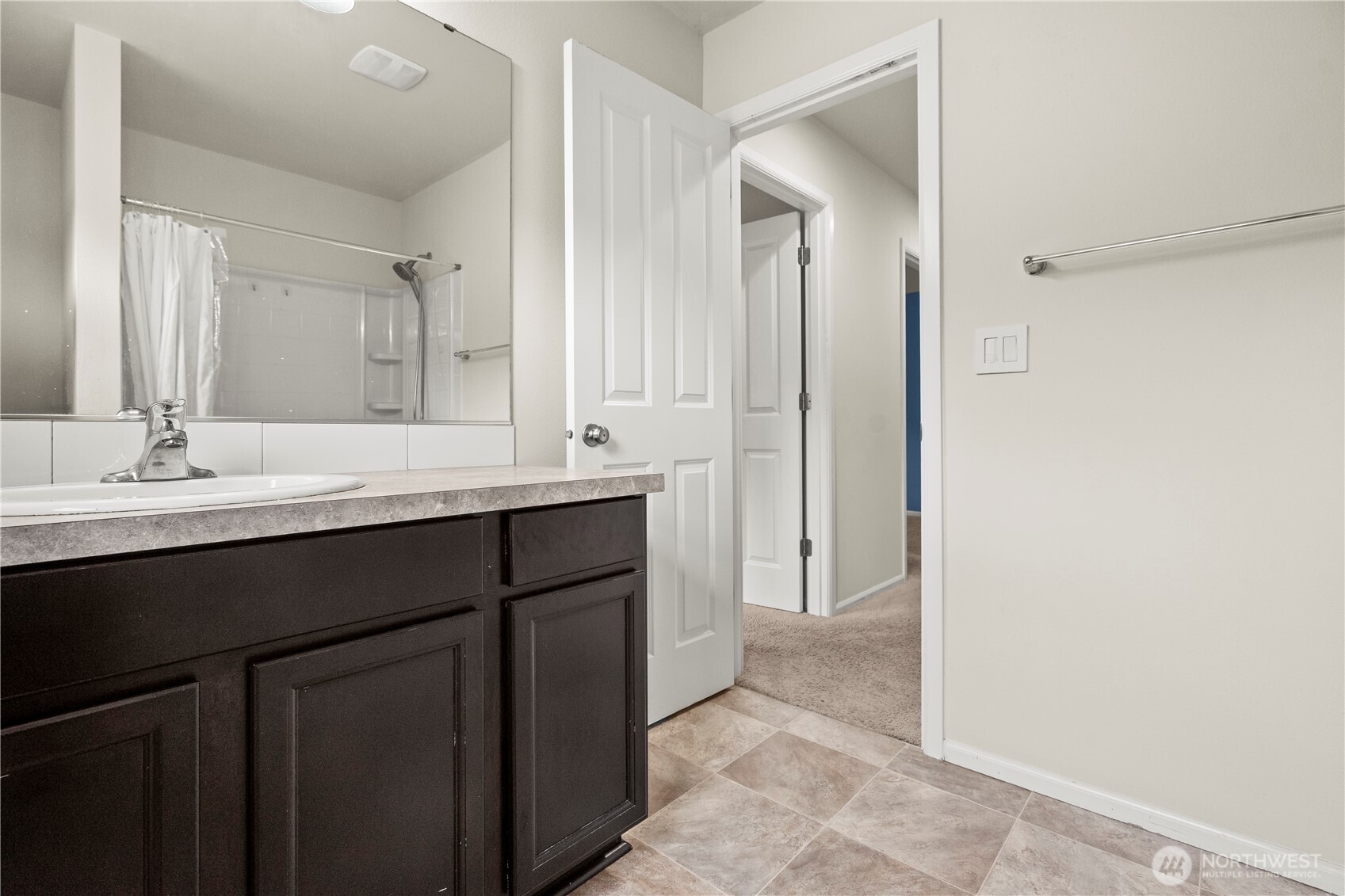 218 Elderberry Street Property Photo 25