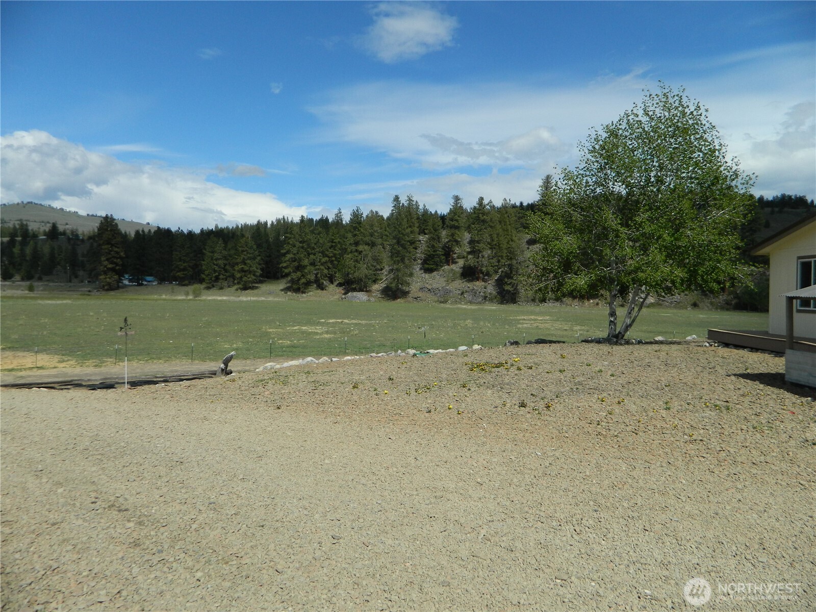 29 Duck Flats Road Property Photo 4
