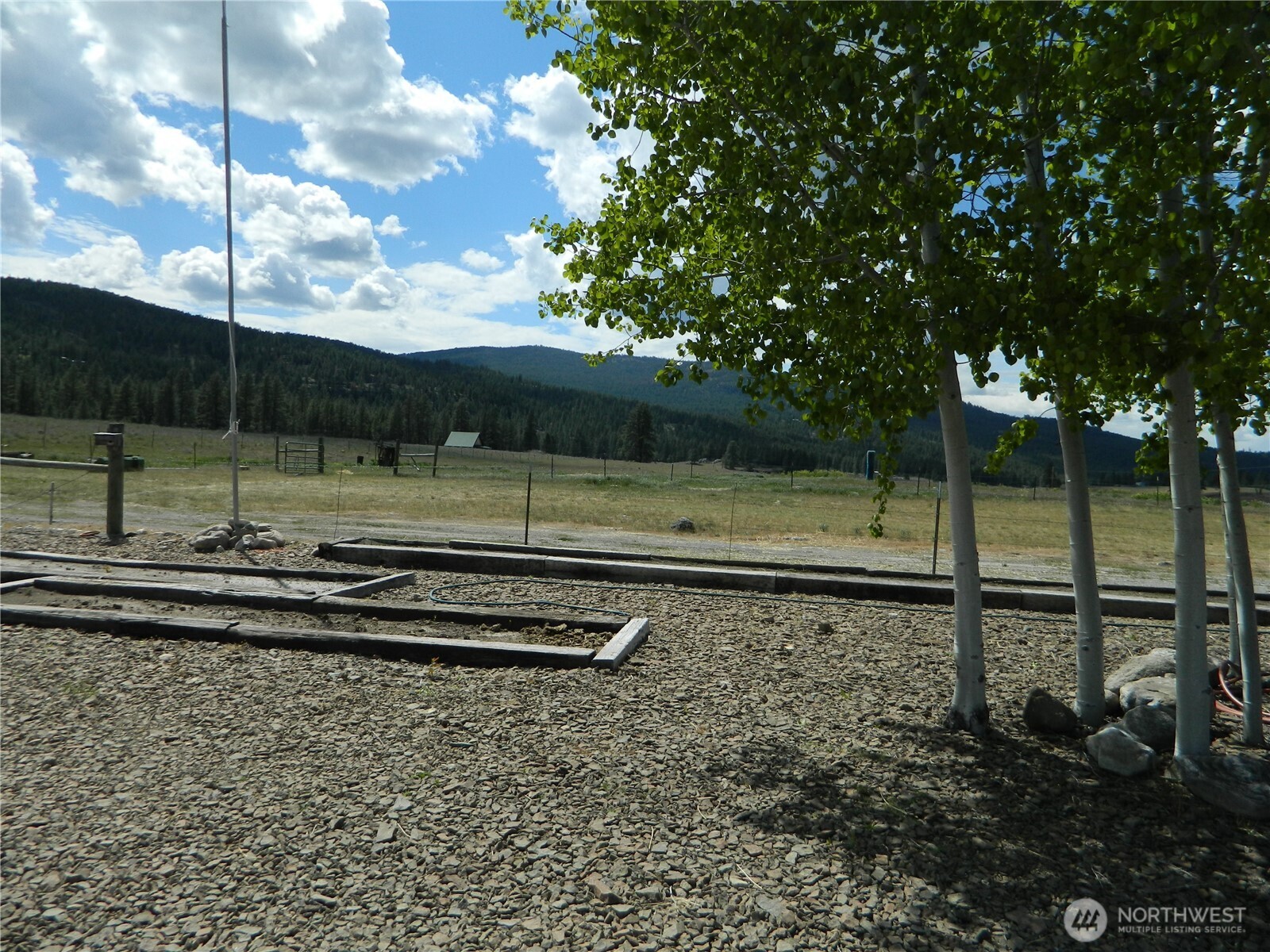 29 Duck Flats Road Property Photo 6