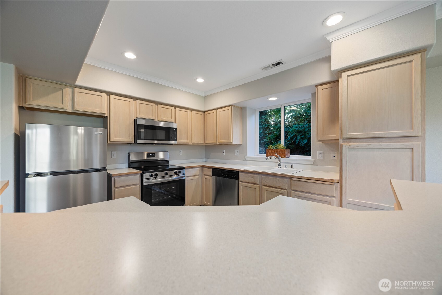 2307 W Woodin Avenue 1e Property Photo 20
