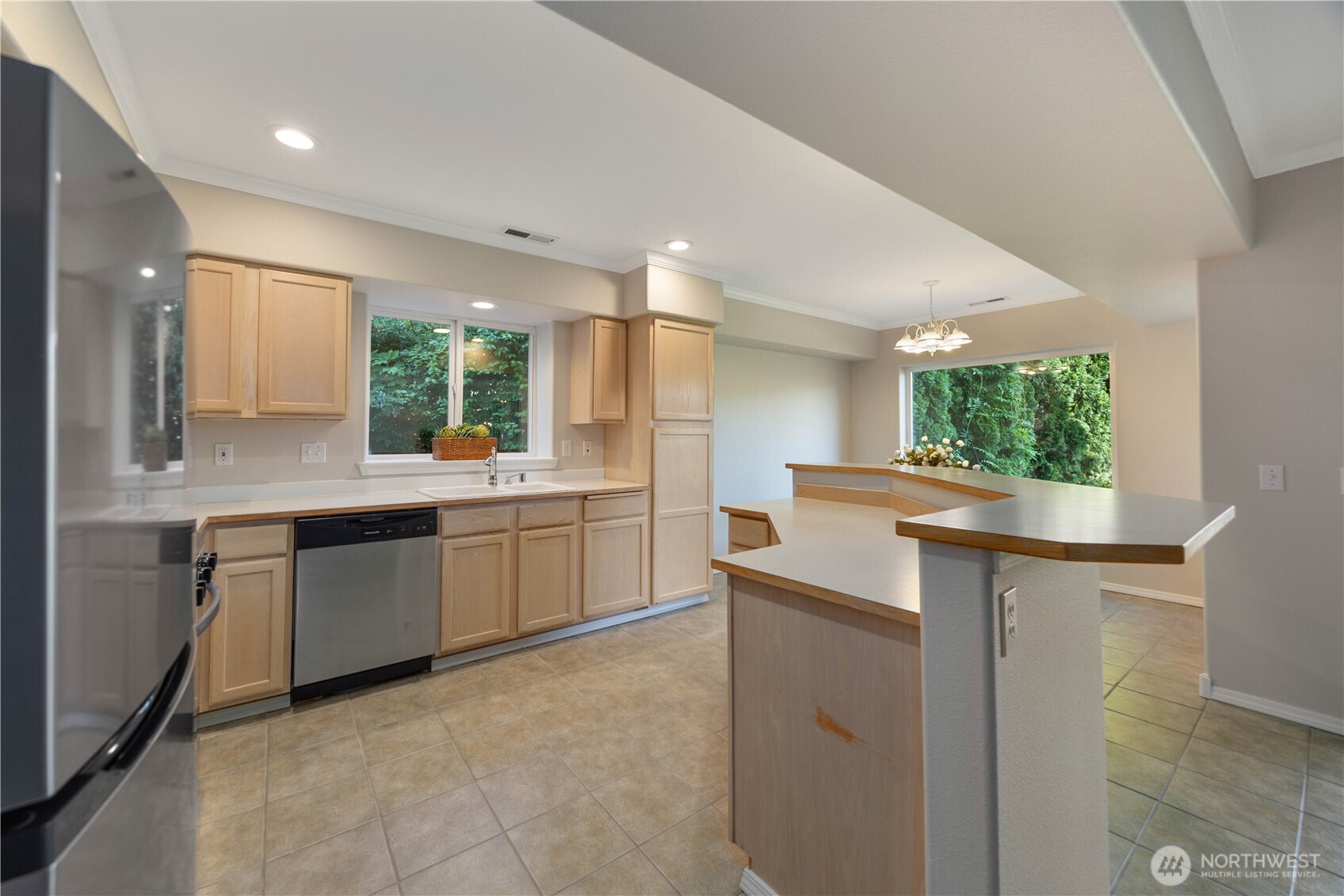 2307 W Woodin Avenue 1e Property Photo 21