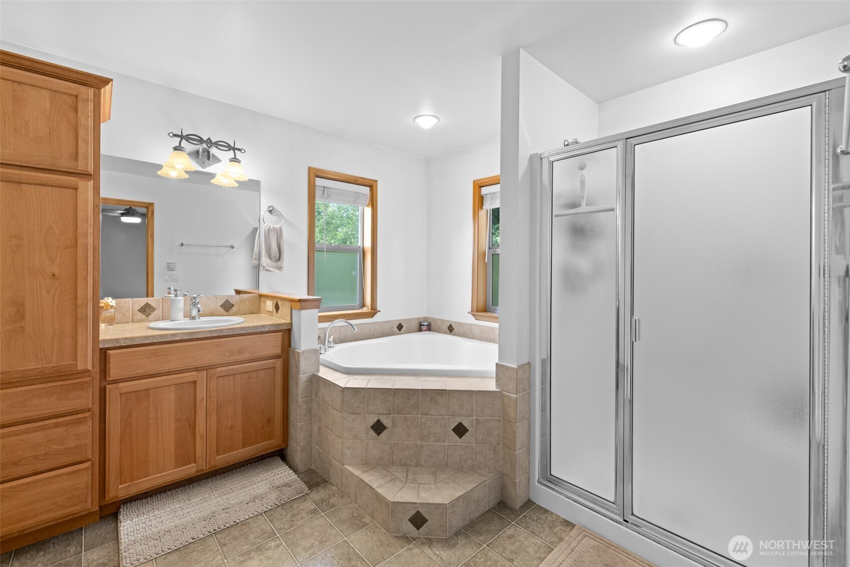 2201 W 16th Street Property Photo 34