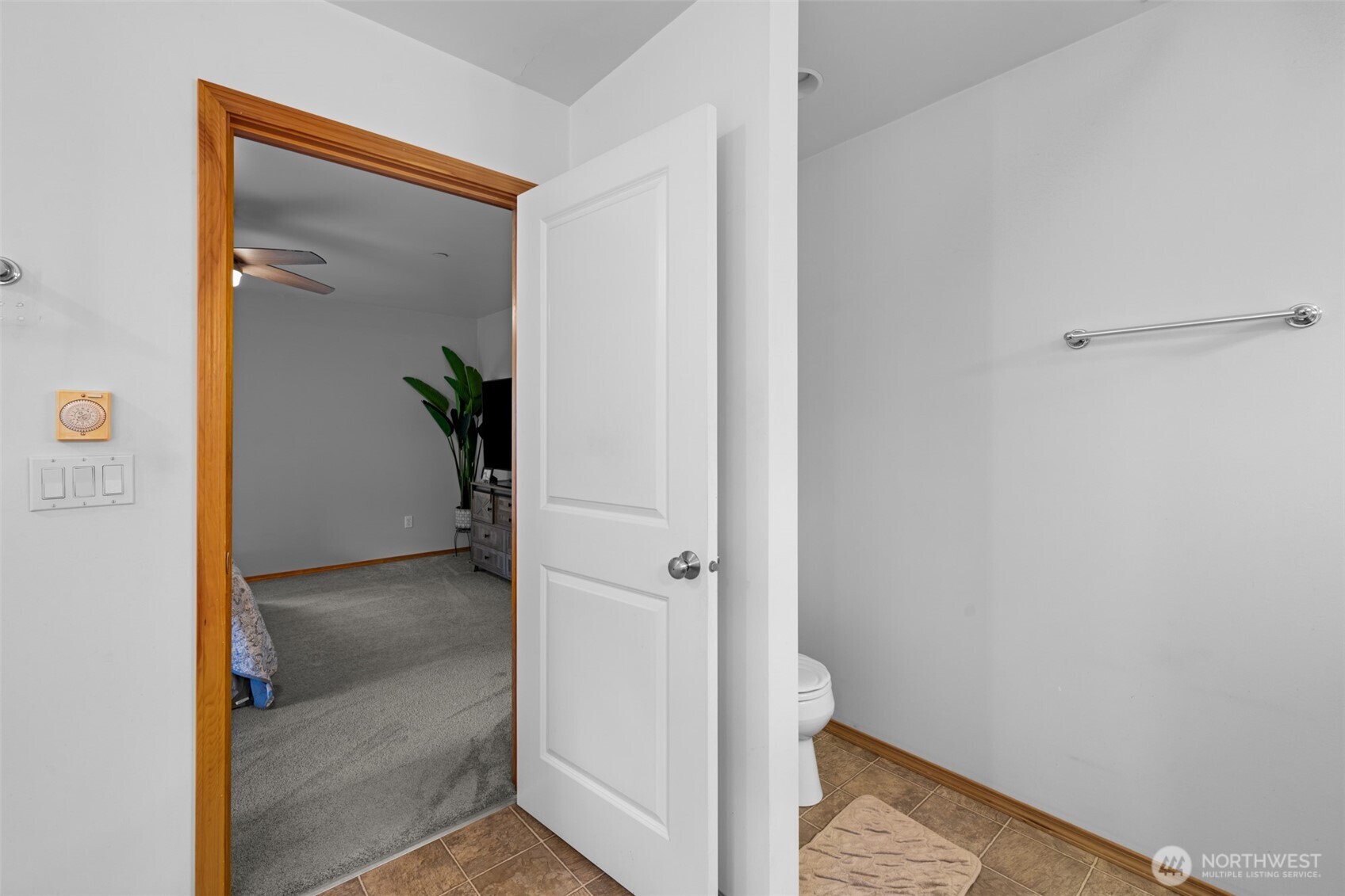 2201 W 16th Street Property Photo 37