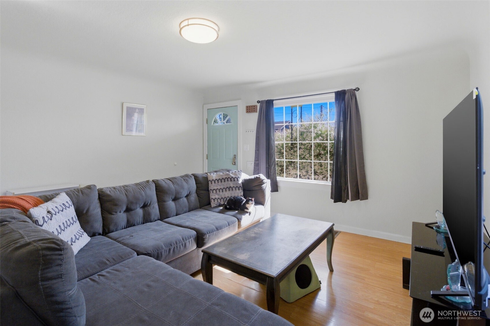 805 Roosevelt Avenue Property Photo 4