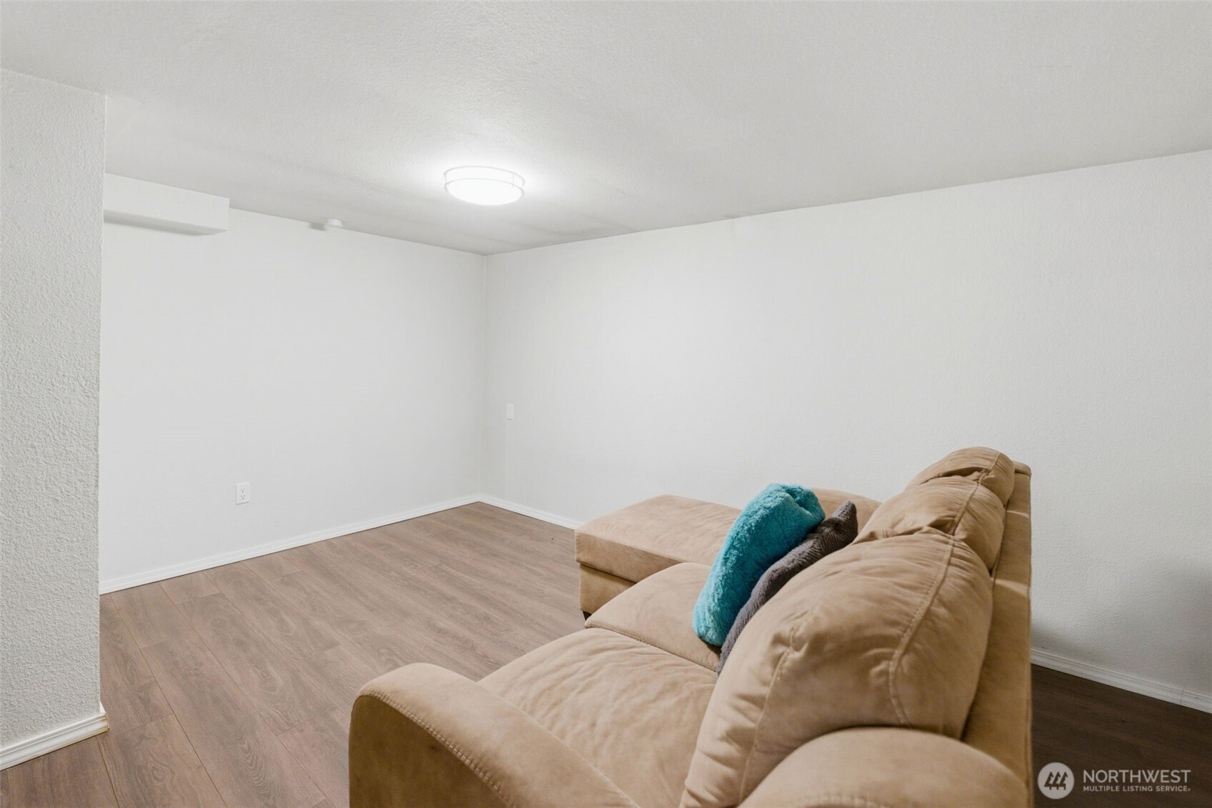 805 Roosevelt Avenue Property Photo 14